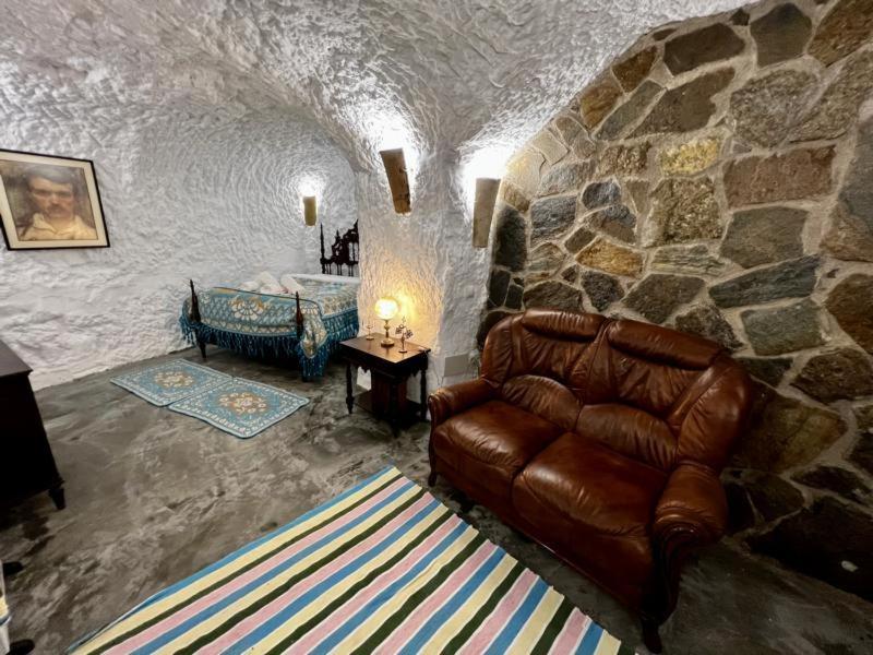 Cuevas La Veranda Orce Exterior photo